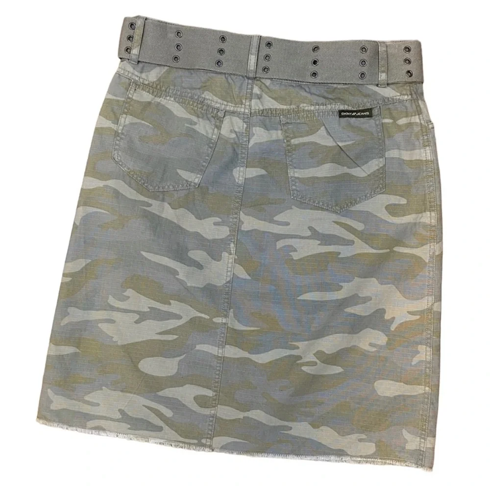 DKNY Khaki Camouflage Belted Pencil Skirt size 8